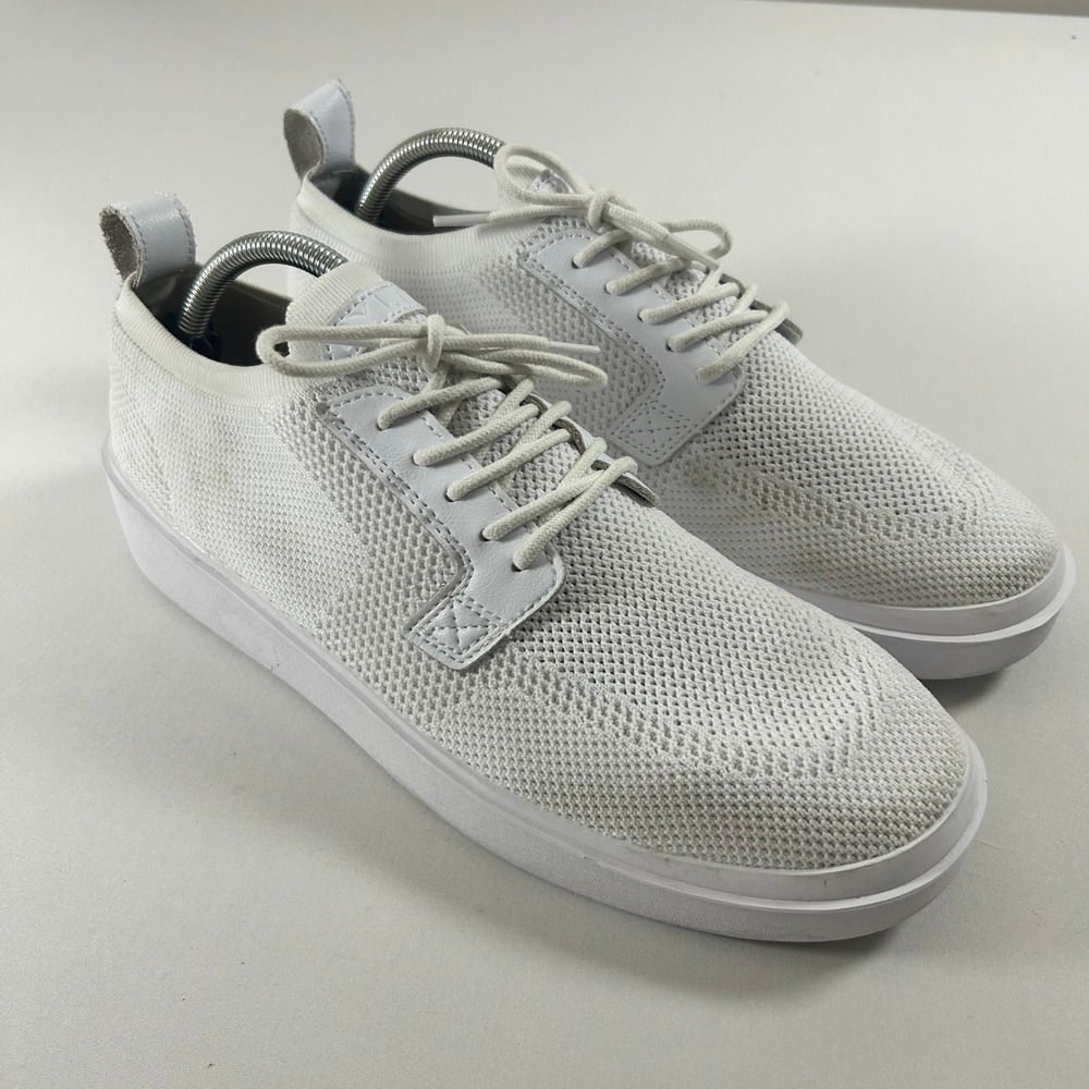 BYLT Lido Knit Sneakers Men 10 White Low Top Breathable Casual Walking Shoes